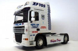 andy-lee-model-lorry