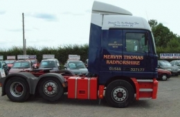 mervyn_thomas_lorry
